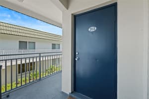 1000 SE 15th St APT 203, Fort Lauderdale, FL 33316, Sold 06/30/25