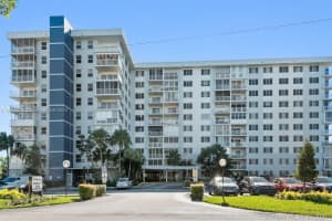 4200 Hillcrest Dr APT 800, Hollywood, FL 33021, - MLS#A11758355
