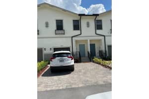 757 SW 11th St, Florida City, FL 33034, - MLS#A11758381