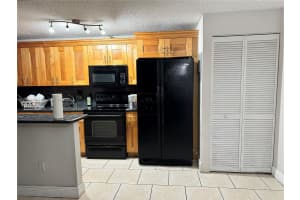 4460 NW 79th Ave APT 1D, Doral, FL 33166, - MLS#A11758436