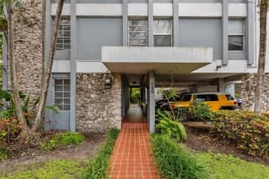 820 Salzedo St APT 303, Coral Gables, FL 33134, Sold 04/21/25