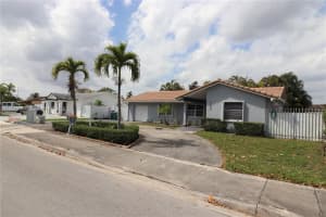 5250 SW 133rd Ave, Miami, FL 33175, - MLS#A11758480