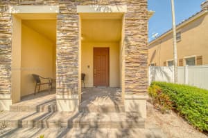 17093 SW 94th Terrace, Miami, FL 33196, Sold 07/23/25