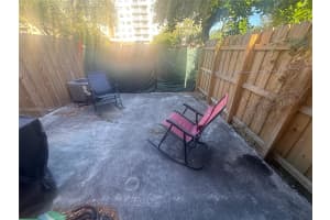 7987 NW 7th St D13, Miami, FL 33126, Sold 09/22/25