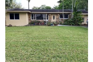 160 NW 158th St, Miami, FL 33169, Sold 04/15/25