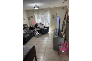 7987 NW 7th St D4, Miami, FL 33126, - MLS#A11758583
