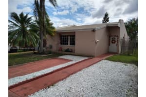 1916 W 72nd St, Hialeah, FL 33014, Sold 04/25/25