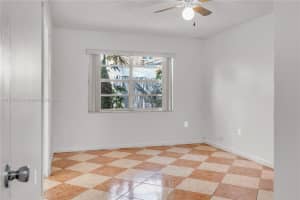 6530 NW 197th Ln, Hialeah, FL 33015, Sold 06/24/25