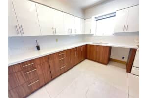 31 W 64th St, Hialeah, FL 33012, Sold 08/25/25