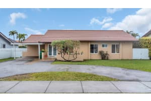 340 SW 132nd Ave, Miami, FL 33184, Sold 06/03/25