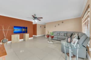 340 SW 132nd Ave, Miami, FL 33184, Sold 06/03/25