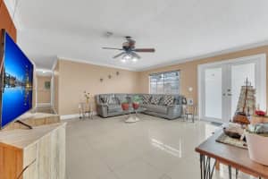 340 SW 132nd Ave, Miami, FL 33184, Sold 06/03/25