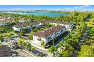 8900 NW 97th Ave APT 213, Medley, FL 33178, Sold 06/10/25