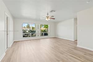 1510 W Terrace Dr, Lake Worth, FL 33460 - MLS#A11758848