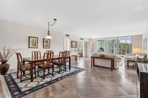 3800 Oaks Clubhouse Dr APT 307, Pompano Beach, FL 33069, - MLS#A11758862