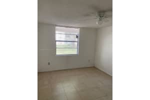 1754 Nw 55th Ave 101 Lauderhill, FL 33313 - Off Market