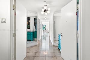 3131 Ne 188th St 1-508, Aventura