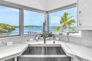 Calusa turtle house, 325 Calusa St, Key Largo, FL 33037, - MLS#A11758968
