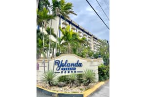 801 NW 47th Ave APT 410W, Miami, FL 33126, Sold 07/08/25