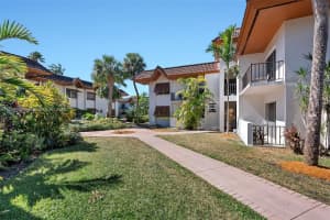 9300 SW 77th Ave APT A8, Miami, FL 33156, Sold 05/21/25