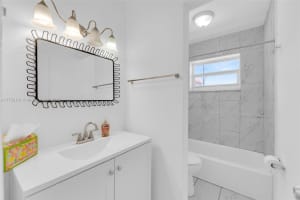 1225 W 30th St APT 21, Hialeah, FL 33012, Sold 05/09/25