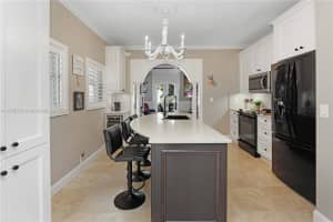 312 Fillmore St, Hollywood, FL 33019, Sold 05/05/25