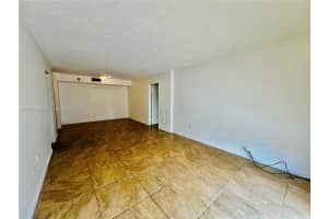 1300 SW 122nd Ave Apt 310-2, Miami, FL 33184, - MLS#A11759162