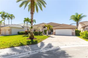 630 Heritage Dr, Weston, FL 33326, Sold 04/29/25