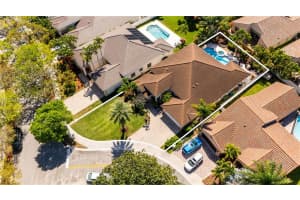 630 Heritage Dr, Weston, FL 33326, Sold 04/29/25