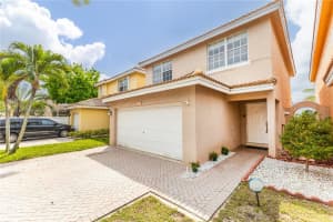 5441 NW 92nd Ave, Sunrise, FL 33351, Sold 04/16/25
