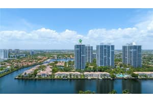 21050 Point Place 1505, Aventura