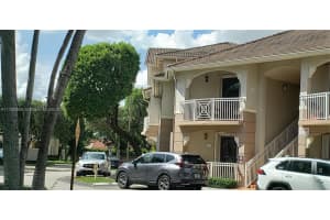 8858 W Flagler St APT 206, Miami, FL 33174, Sold 05/09/25