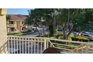 8858 W Flagler St APT 206, Miami, FL 33174, Sold 05/09/25