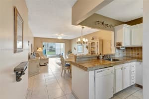 3500 Nw 48th Ave 415, Lauderdale Lakes