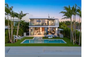 315 N Shore Dr Miami Beach, FL 33141 - MLS#A11759388