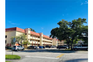 108 Sunrise Lakes Blvd, Sunrise, FL 33322, Sold 10/10/25