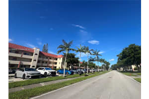 108 Sunrise Lakes Blvd, Sunrise, FL 33322, Sold 10/10/25