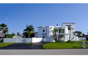 10302 SW 144th St, Miami, FL 33176, Sold 07/03/25