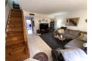 10023 SW 77th Ct, Miami, FL 33156, Sold 09/25/25