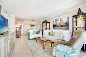 300 Golden Isles Dr APT 302, Hallandale Beach, FL 33009, - MLS#A11759558