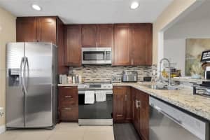 9539 Boca Cove Cir APT 111, Boca Raton, FL 33428, Sold 06/23/25