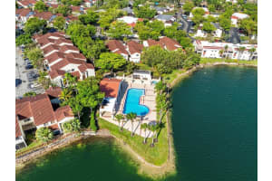 347 Ives Dairy Rd # E347-3, Miami, FL 33179, Sold 05/13/25