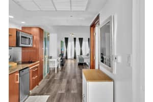 1052 Ocean Dr C203, Miami Beach, FL 33139, - MLS#A11759641