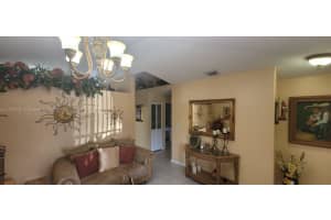 9839 NW 128th Ln, Hialeah Gardens, FL 33018, Sold 04/30/25