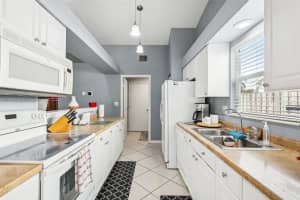15 Misty Meadow Dr, Boynton Beach, FL 33436, Sold 05/30/25