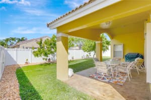 1512 SW 193rd Ave, Pembroke Pines, FL 33029, Sold 05/30/25