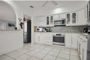 1700 NE 158th St, North Miami Beach, FL 33162, Sold 05/27/25