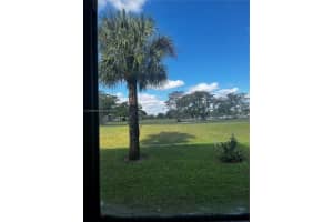 7817 Golf Circle Dr 111, Margate