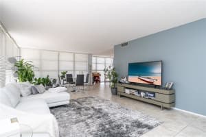 200 Leslie Dr APT 430, Hallandale Beach, FL 33009, - MLS#A11759908