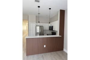 17800 NW 73rd Ave Apt 209-21, Hialeah, FL 33015, Sold 05/02/25